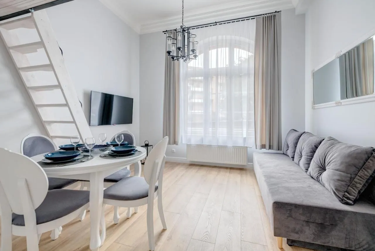 Dom & House - Apartments Waterlane Vintage Gdańsk